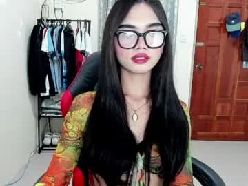 naughty_emmats on chaturbate