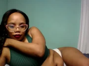 pretty_zara live cam on chaturbate
