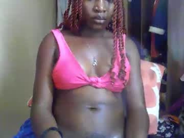 queenmavela_ live cam on chaturbate