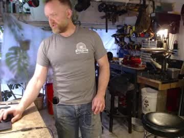 seattlemanwhore on chaturbate