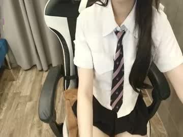 serena_angel18 live cam on chaturbate
