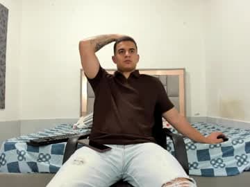 simonkeler on chaturbate