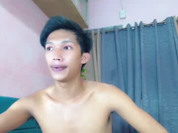 skwammy_cock69 live cam on chaturbate