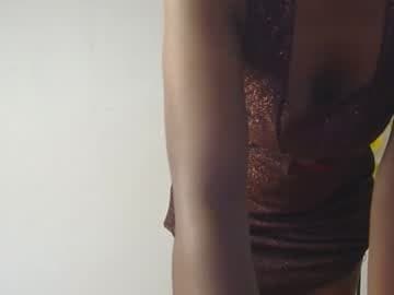 skyy_brown live cam on chaturbate
