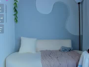 sophiee_s live cam on chaturbate