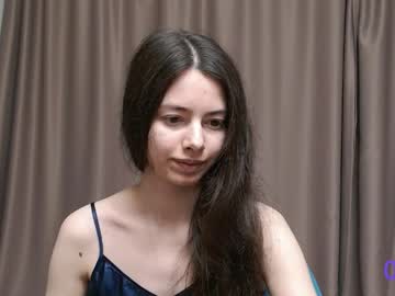 sweet_sweet_angel on chaturbate