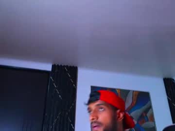 the_dog_lian on chaturbate