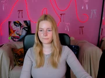 trixy_melison on chaturbate