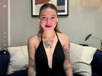 trulamorella live cam on chaturbate