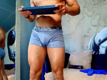 vans_ross on chaturbate