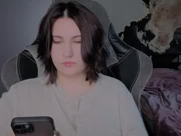you_lika live cam on chaturbate