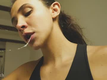 zarahlynch live cam on chaturbate