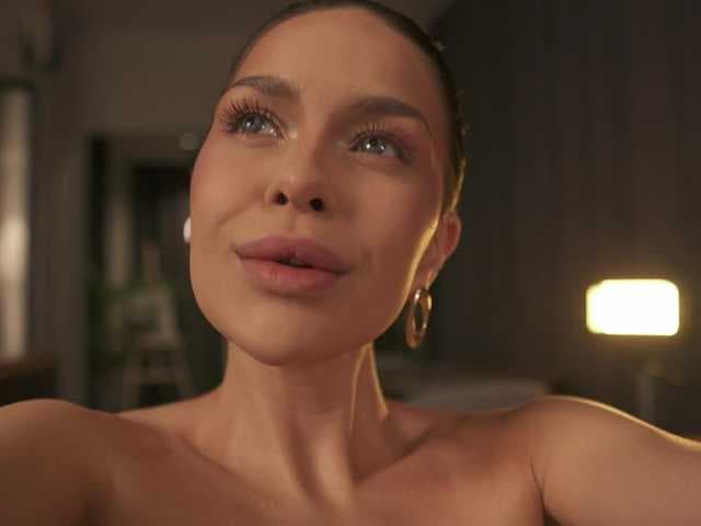 Mila-mila live cam on bongacams